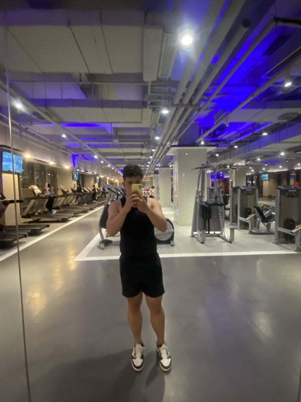 阿龙设计师的第六张照片--内江交友中心